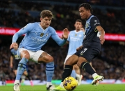 开云体育入口-曼城前锋杜布拉罗尼贡献帽子戏法，助球队客场击败伯恩利