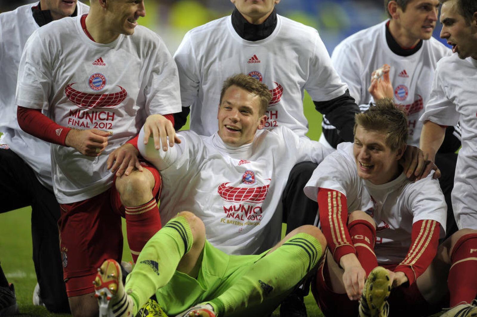 包含巴伐利亚德比中拜仁慕尼黑压倒性胜出，雄心勃勃的词条