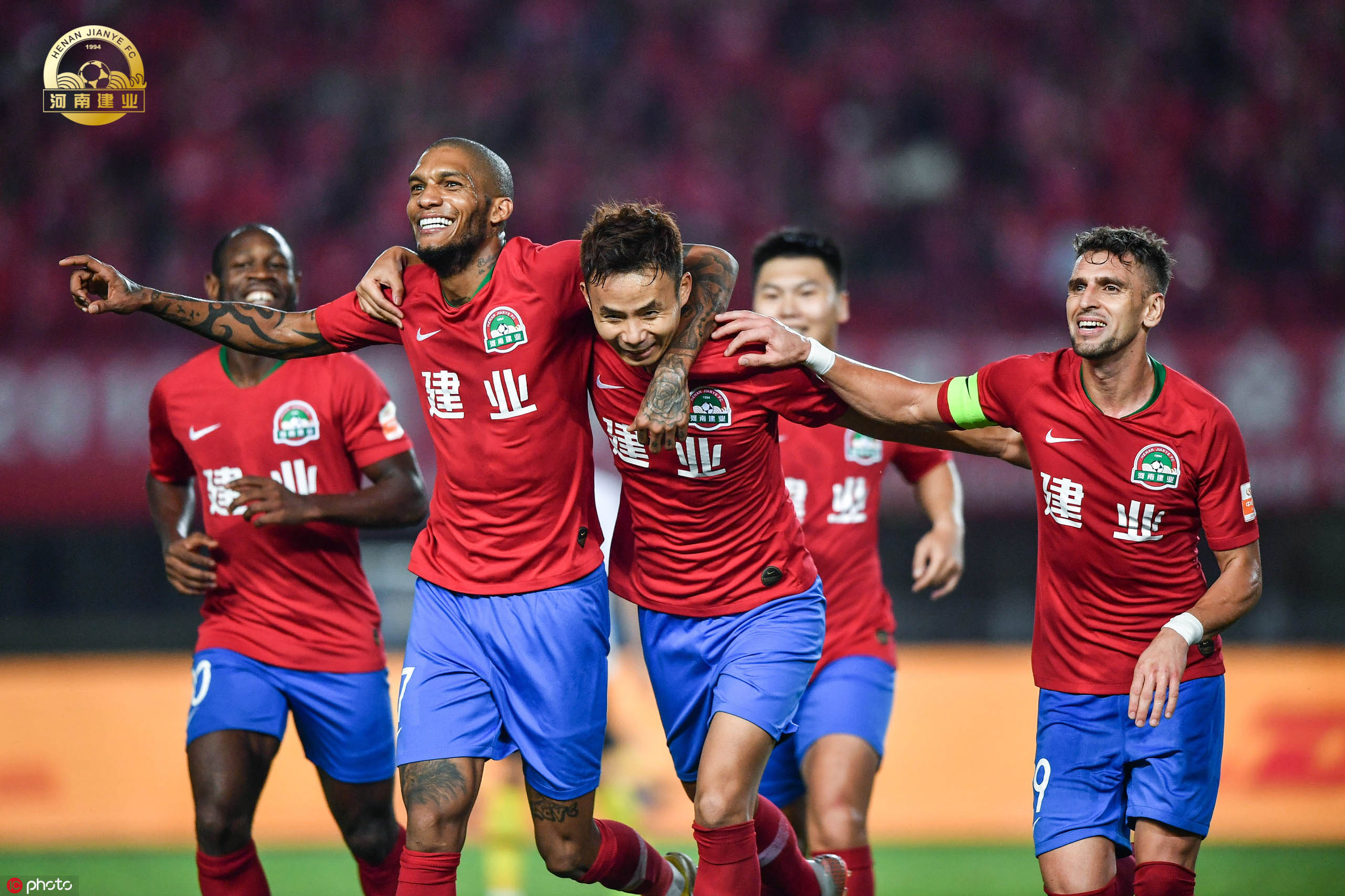 富力主场击败建业,继续保持不败纪录的简单介绍 富力主场击败建业,继续保持不败纪录的简单介绍