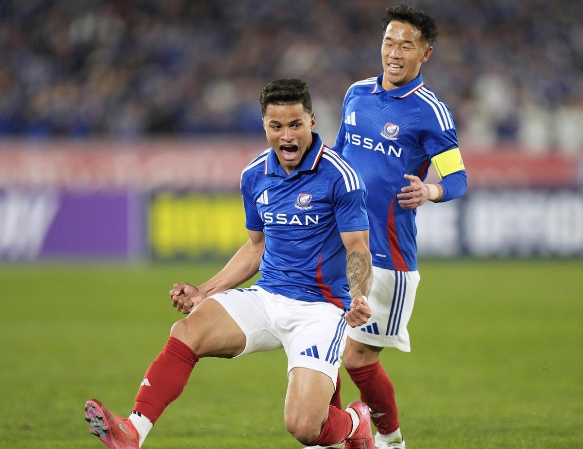 出人意料！东亚顶级球队掀起风暴的简单介绍