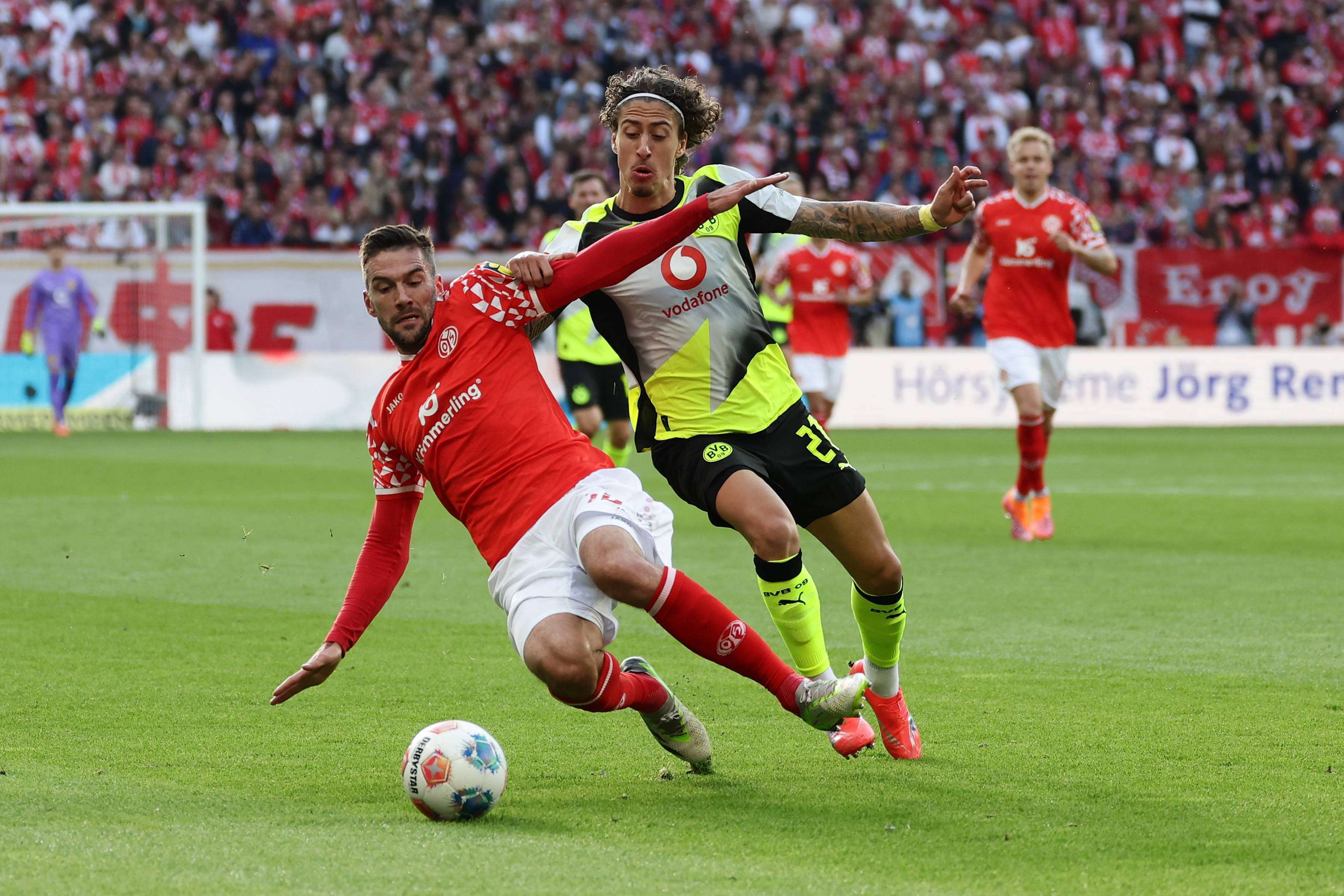 美因茨在主场力克对手,稳步提升积分排名的简单介绍 美因茨在主场力克对手,稳步提升积分排名的简单介绍