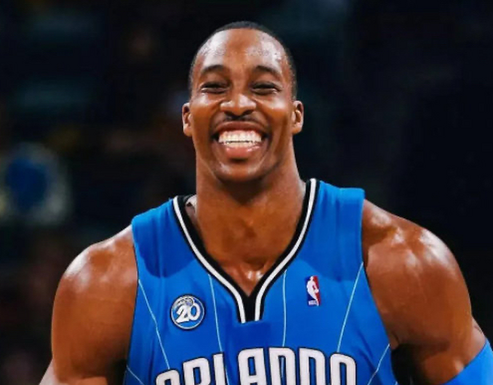 包含霍华德正式宣布复出,意欲为球队作出贡献的词条