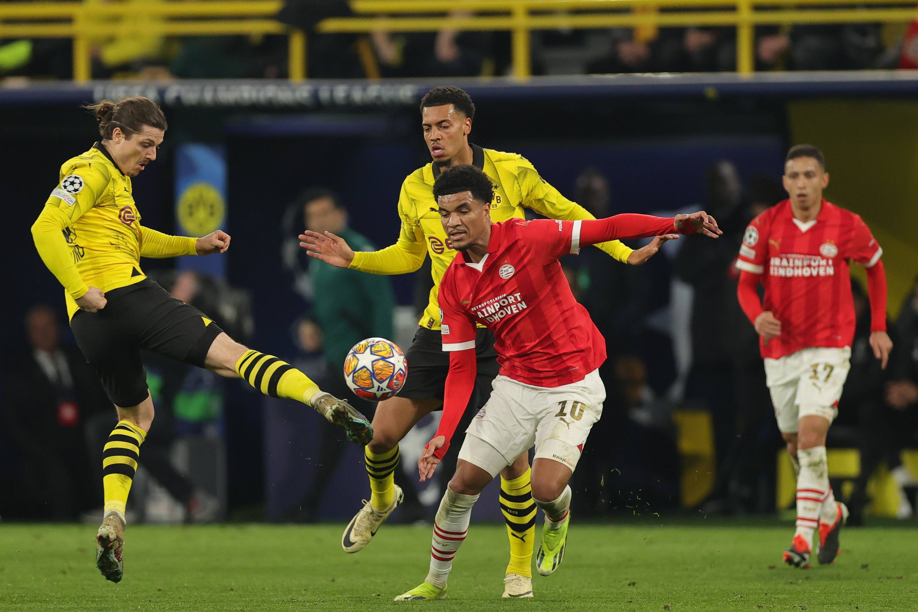 多特蒙德在关键比赛中表现出色