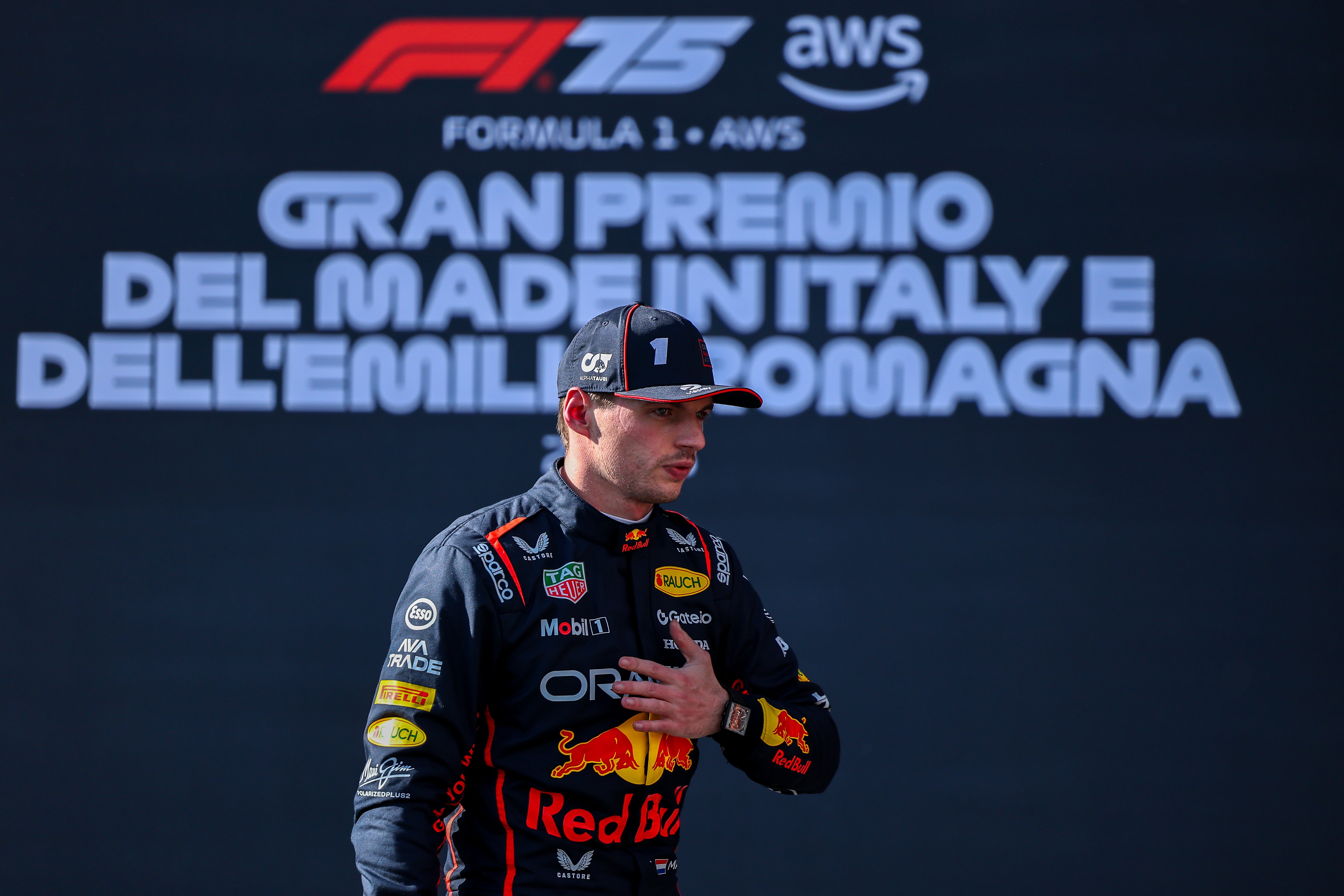 罗马尼亚选手斩获佳绩,勇夺冠军 罗马尼亚选手斩获佳绩,勇夺冠军