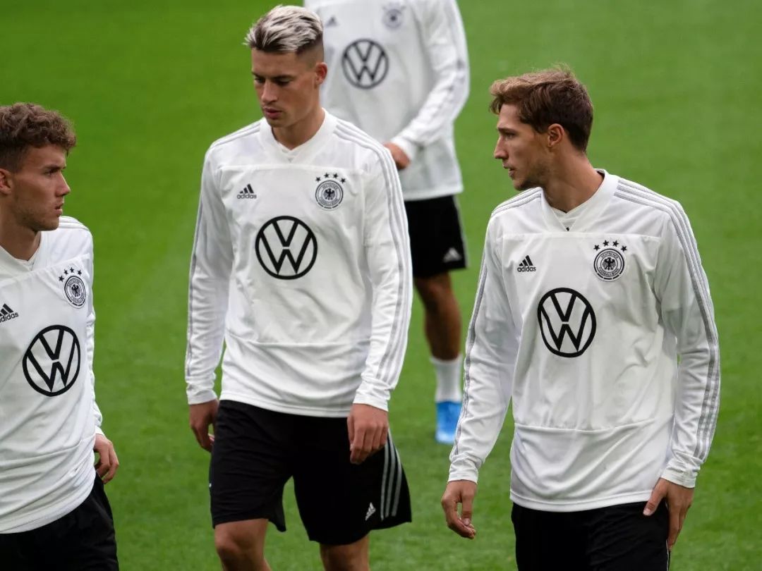 德国队翻盘奥地利队,梁靖崑点燃赛场的简单介绍 德国队翻盘奥地利队,梁靖崑点燃赛场的简单介绍