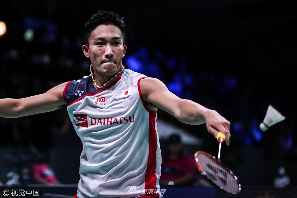 丹麦队碾压日本队,桃田贤斗统治全场 丹麦队碾压日本队,桃田贤斗统治全场