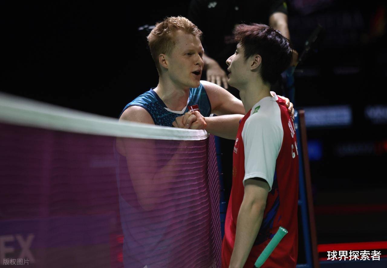 印度队轻取日本队,石宇奇点燃赛场 印度队轻取日本队,石宇奇点燃赛场