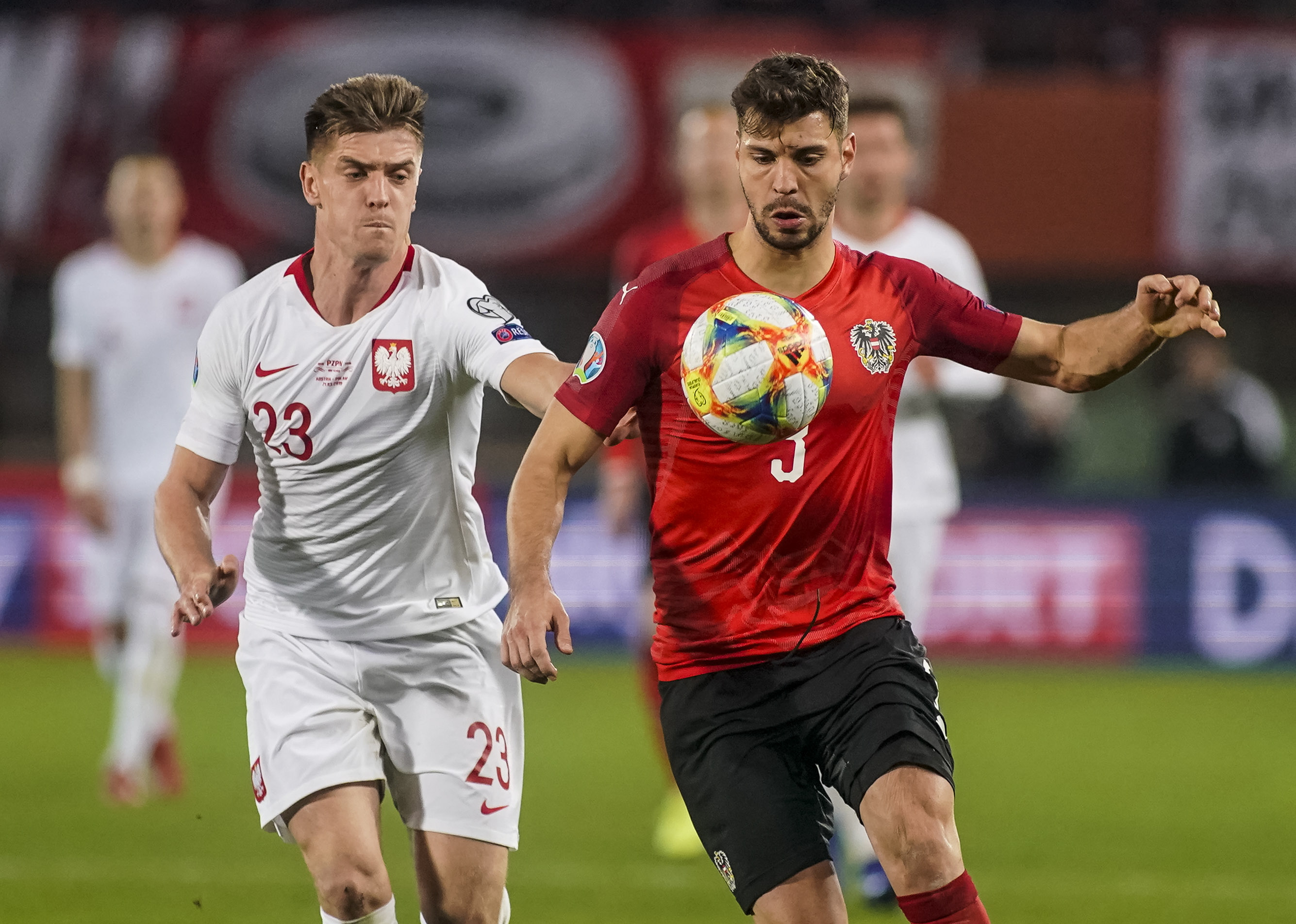 奥地利队险胜波兰队,张本智和惊艳四座 奥地利队险胜波兰队,张本智和惊艳四座