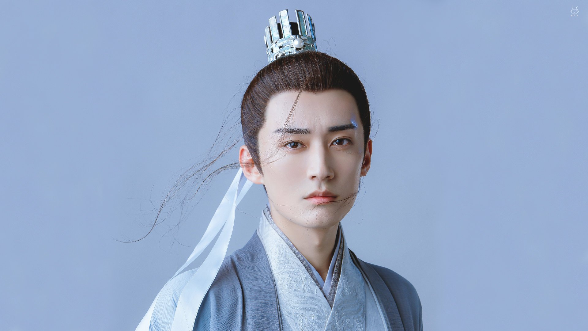 当引擎咆哮时,他在球场投下寂静—致敬F1街道赛之夜,切特打出的生涯之夜