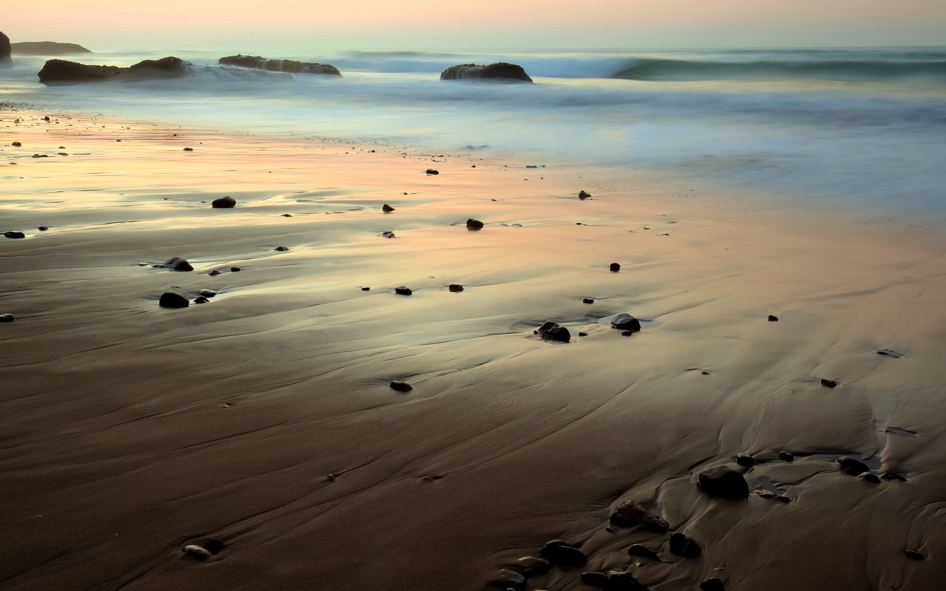 法国沦陷夜，埃及神迹现，萨拉赫的惊世一脚撕裂墨西哥铁幕